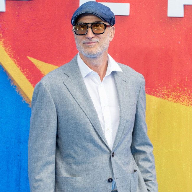 What convinced Craig Gillespie to direct Supergirl?